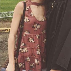 American Eagle Floral top